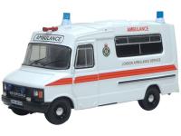 76HAN002 Oxford Diecast Bedford CF Hanlon Ambulance London Ambulance Service OFAH