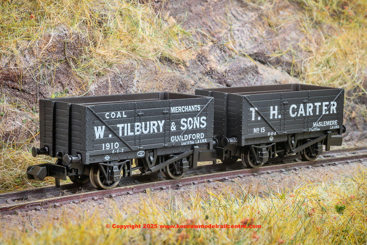 NRC-015 NRC035 wagons image