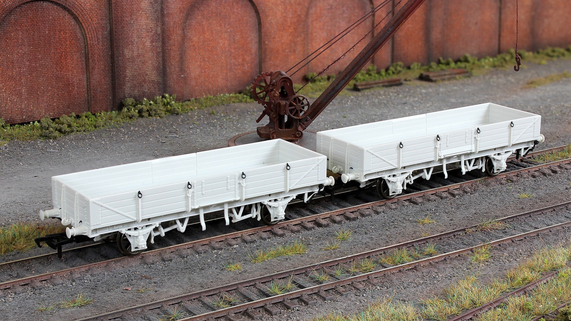 Rapido Trains UK OO Gauge GWR Dia. O19 Open C ‘Tube’ wagon image