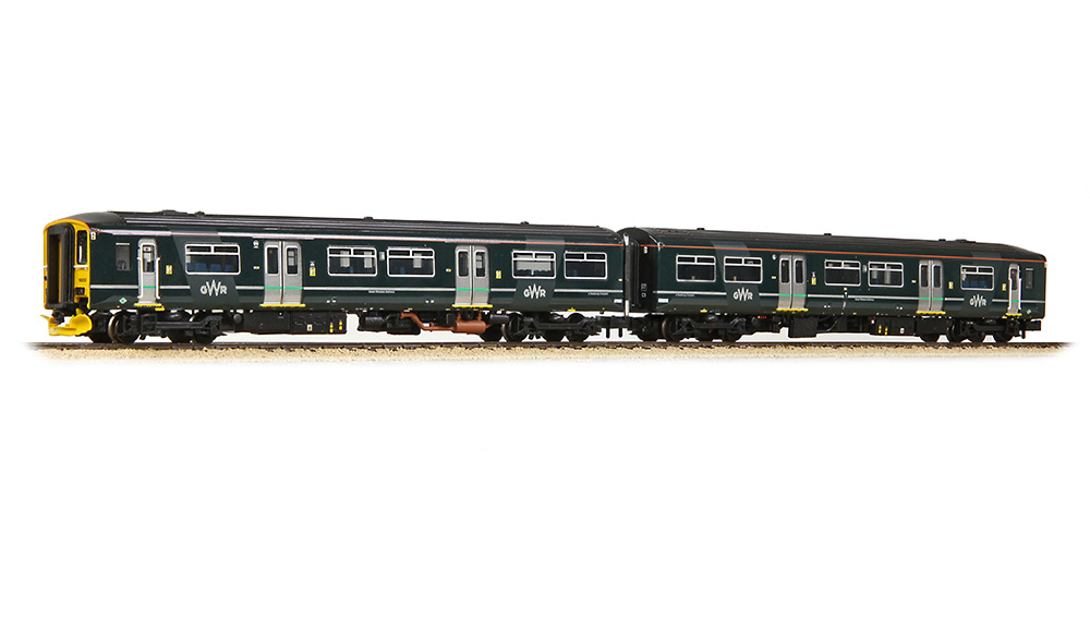 Graham Farish Class 150 GWR