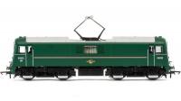 R3376 Hornby Class 71 Electric Locomotive number E5022 in BR Green livery with no yellow ends
